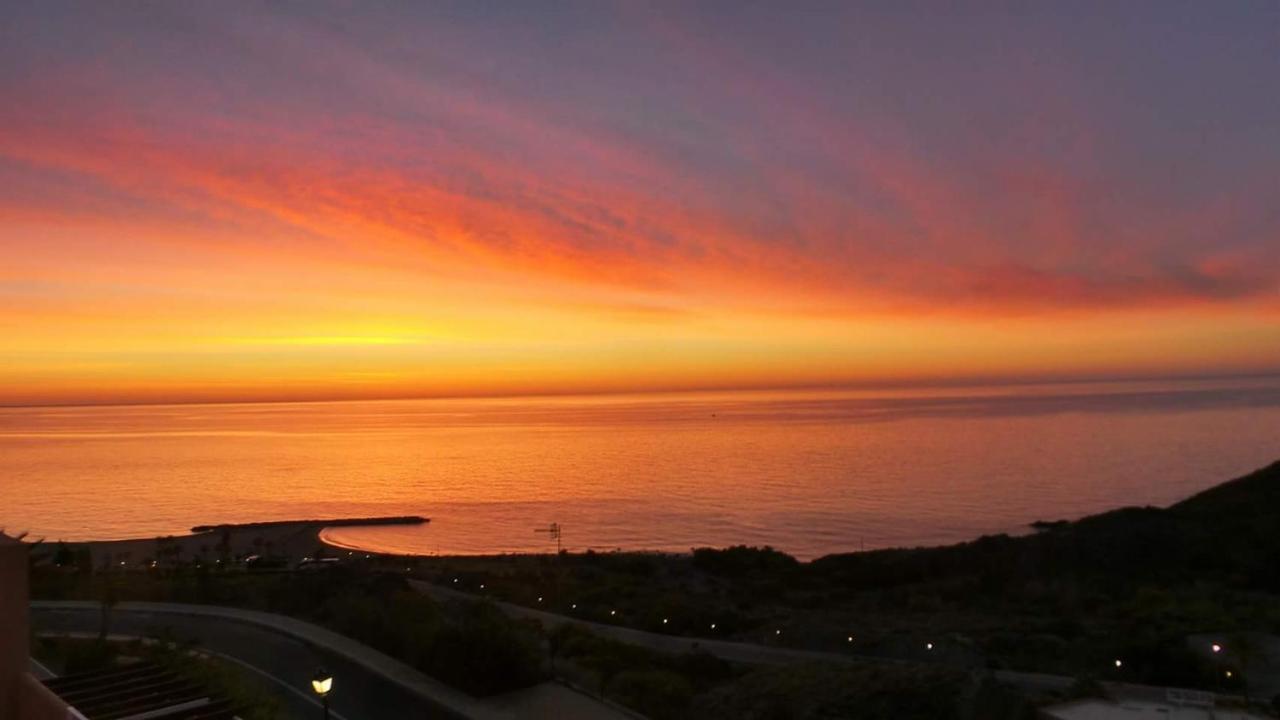 South Facing Apartment, Fantastic Sea Views,Terrace, 300M Beach Mojácar Exteriör bild